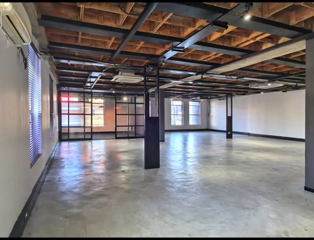 29M² OFFICE TO LET IN CRAIGHALL
